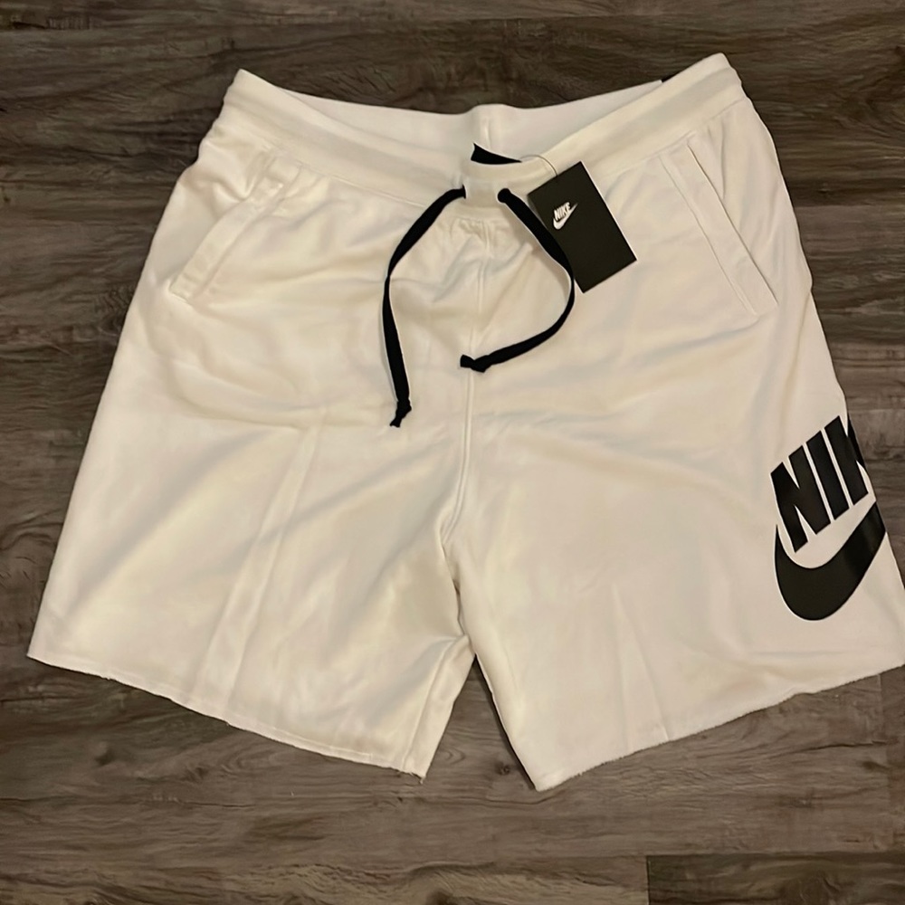 Mens Nike Extra Large Cotton Rayon Blend Athletic Shorts Loose Fit w/ Pockets